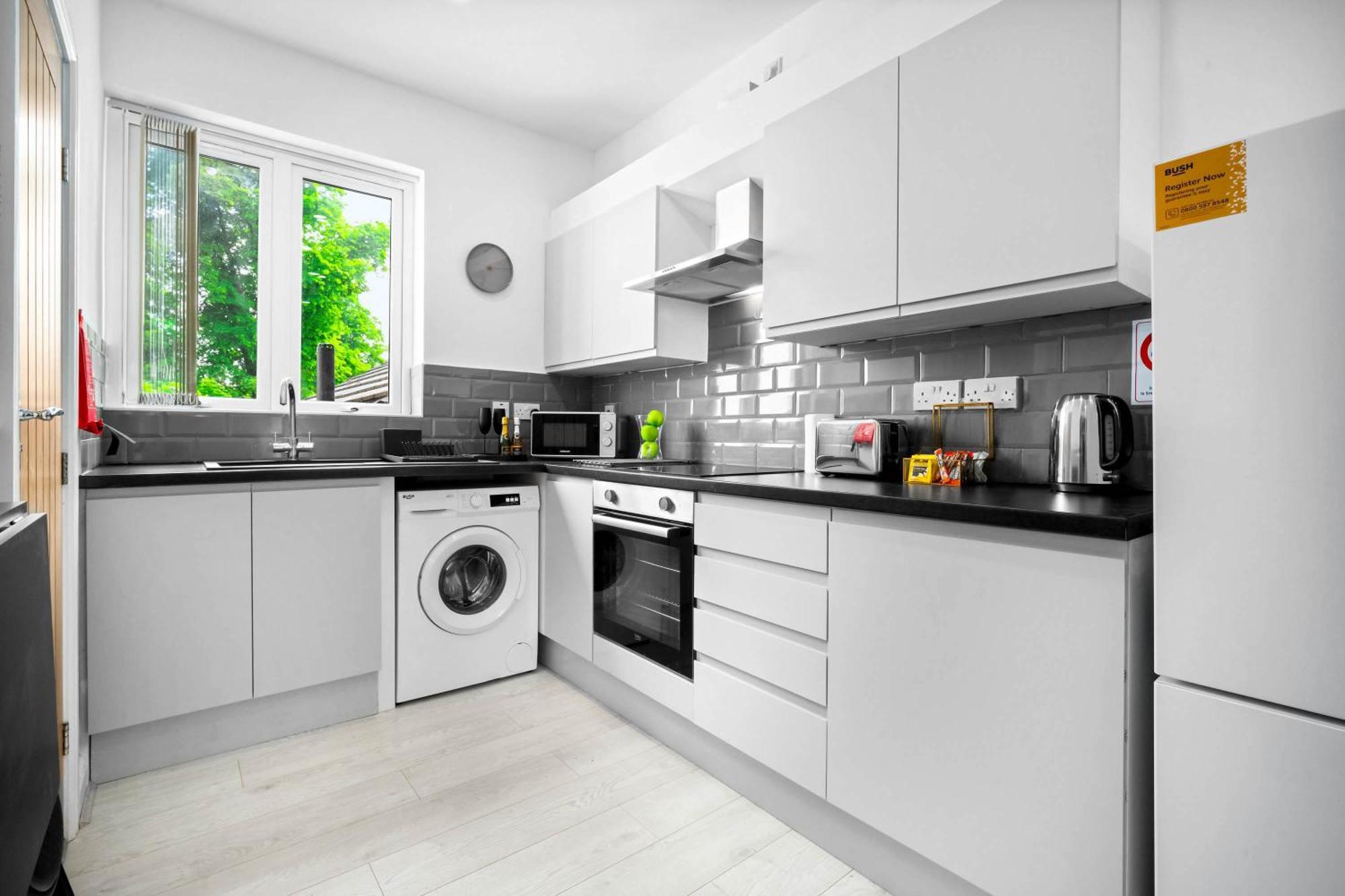 Luxury Apartment - Wifi - Smart Tv - Near City Centre - 2Mr Бирмингем Номер фото